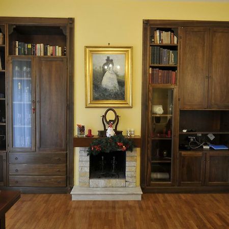 شقة Casa Max نابولي المظهر الخارجي الصورة