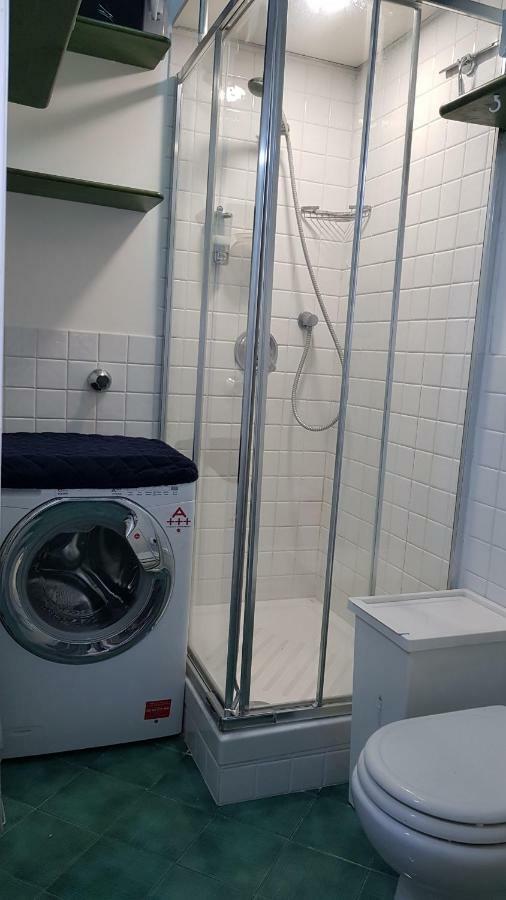 شقة Casa Max نابولي المظهر الخارجي الصورة