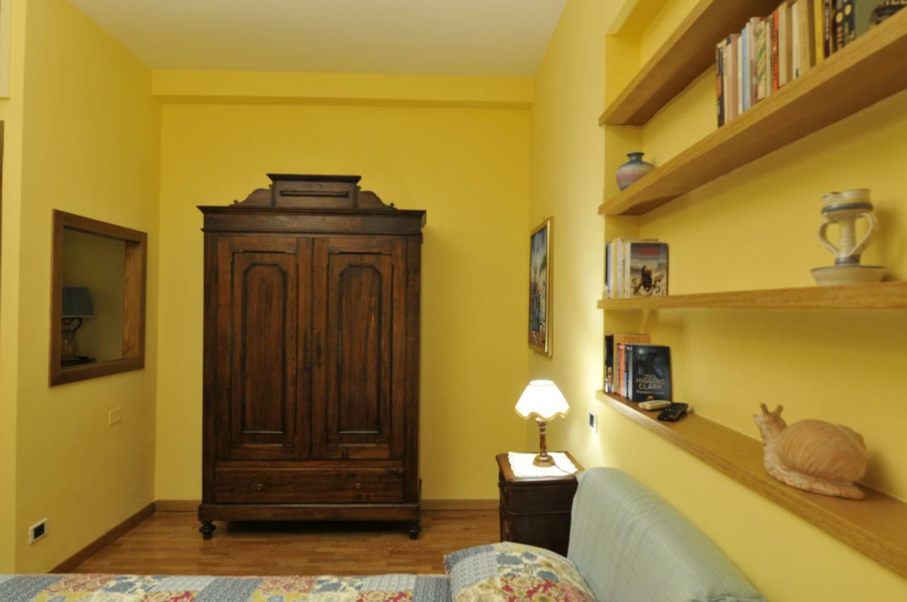 شقة Casa Max نابولي المظهر الخارجي الصورة